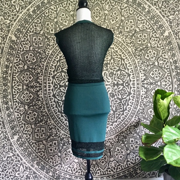 Hunter Green & Black Mesh Guess Outfit - Picture 5 of 6